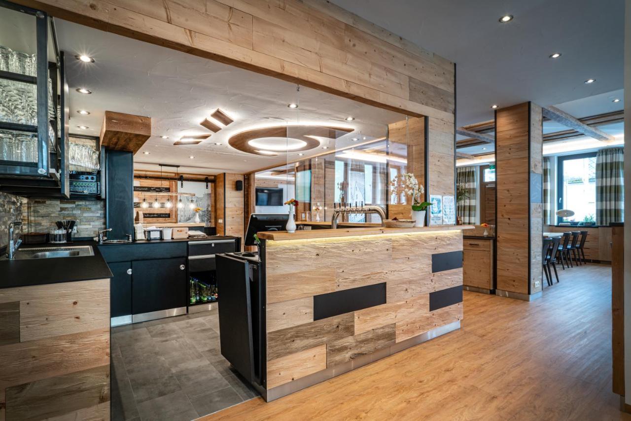 Hotel Zur Post E.K. 魏申费尔德 外观 照片